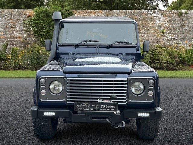View our LAND ROVER DEFENDER