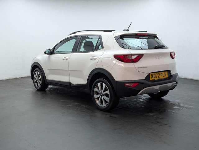 USED 2023 72 KIA STONIC 1.0 Stonic 2 5dr CLICK & COLLECT/ HOME DELIVERY