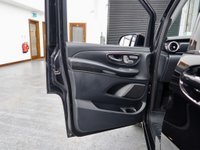 USED 2015 65 MERCEDES-BENZ V CLASS 2.2 V220d BlueTEC Sport MPV 5dr Diesel G-Tronic+ Euro 6 (s/s) 7 Seat (163 ps) 360 CAM + E/SEATS + VATQ