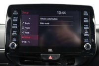 USED 2022 22 TOYOTA YARIS 1.5 VVT-h Dynamic E-CVT Euro 6 (s/s) 5dr 1 OWNER, CAMERA, SENSORS
