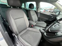 USED 2018 68 VOLKSWAGEN TIGUAN 2.0 TDI SE Navigation SUV 5dr Diesel DSG 4Motion Euro 6 (s/s) (150 ps) FULL SERVICE HISTORY 2 KEYS BOOK PACK SERVICED IF REQUIRED AND A MINIMUM OF 9 MONTHS MOT WITHIN THE SALE