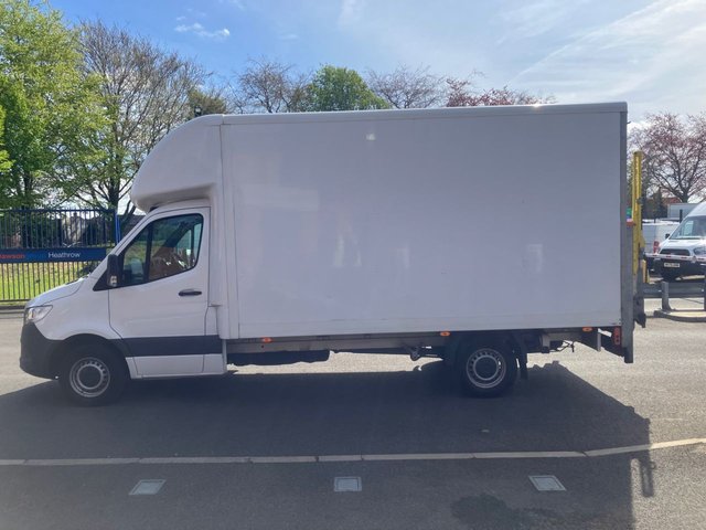 View our MERCEDES-BENZ SPRINTER