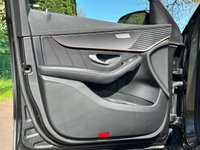 USED 2022 72 MERCEDES-BENZ EQC EQC 400 80kWh AMG Line (Premium) SUV 5dr Electric Auto 4MATIC (408 ps) ** PANORAMIC SUNROOF **