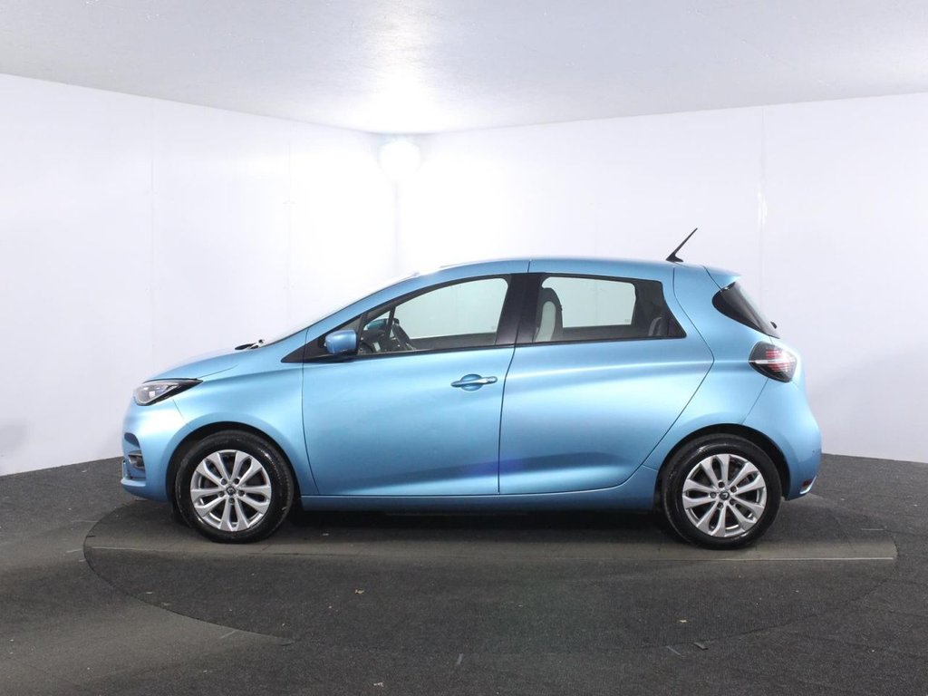 USED 2021 21 RENAULT ZOE R135 EV50 52kWh Iconic Hatchback 5dr Electric Auto (Rapid Charge) (134 bhp) 