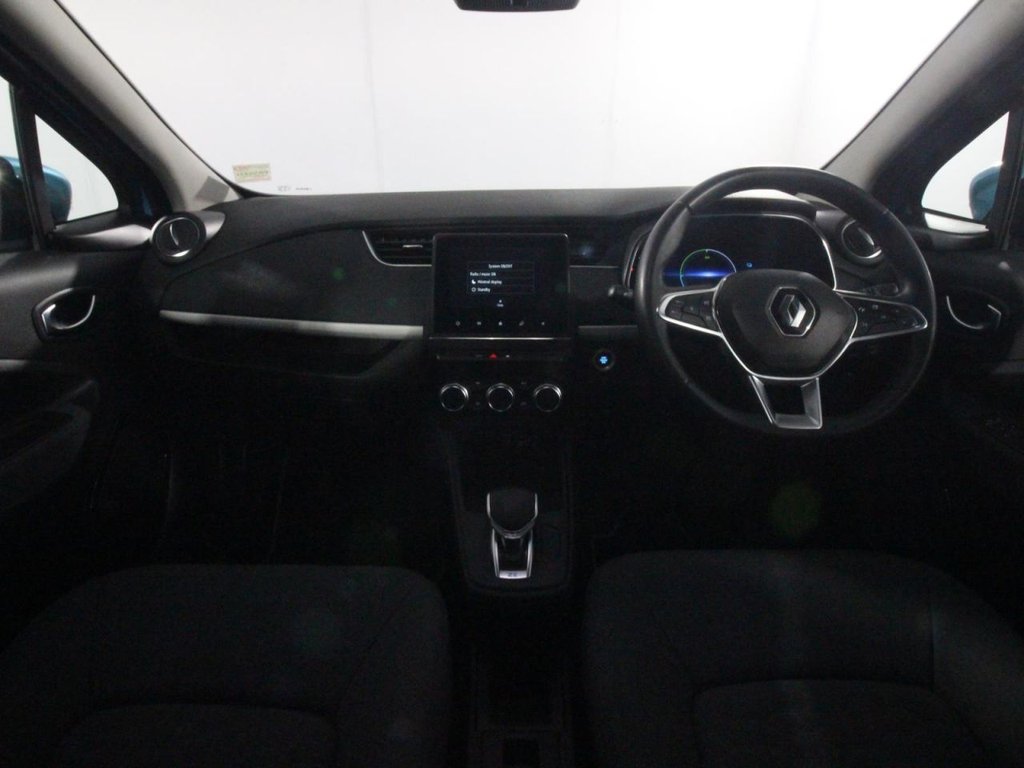USED 2021 21 RENAULT ZOE R135 EV50 52kWh Iconic Hatchback 5dr Electric Auto (Rapid Charge) (134 bhp) 
