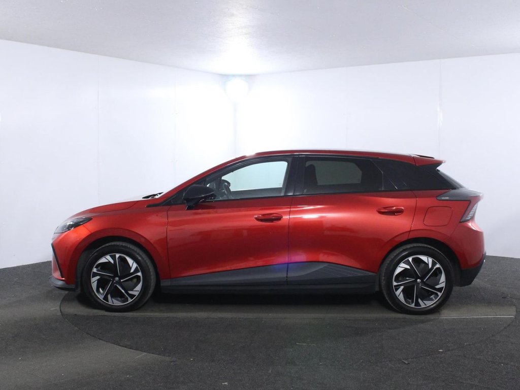 USED 2022 72 MG Mg4 64kWh Trophy Long Range Hatchback 5dr Electric Auto (203 ps) 