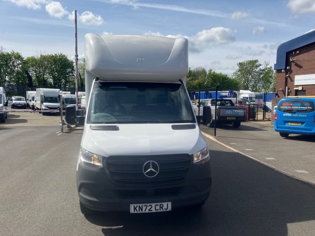 View our MERCEDES-BENZ SPRINTER