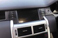 USED 2018 68 LAND ROVER DISCOVERY SPORT 2.0 TD4 HSE SUV 5dr Diesel Manual 4WD Euro 6 (s/s) (180 ps) 