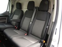 USED 2021 21 FORD TRANSIT CUSTOM 2.0 300 L2 H2 (SECURITY LOCKS) ROOF BARS + BLUETOOTH