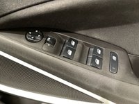 USED 2020 70 VAUXHALL CROSSLAND X 1.2 Griffin SUV 5dr Petrol Manual Euro 6 (s/s) (83 ps) air conditioning