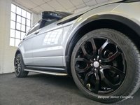 USED 2017 67 LAND ROVER RANGE ROVER EVOQUE 2.0 TD4 HSE Dynamic SUV 5dr Diesel Auto 4WD Euro 6 (s/s) (180 ps) FSH # PRISTINE # HUGE SPEC