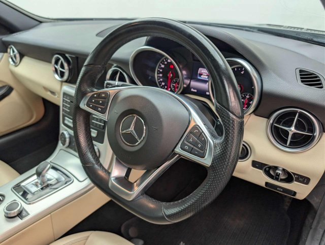 USED 2017 17 MERCEDES-BENZ SLC 2.1 SLC 250 D Sport Auto 2dr CLICK & COLLECT/ HOME DELIVERY