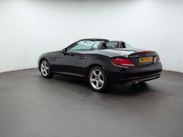 USED 2017 17 MERCEDES-BENZ SLC 2.1 SLC 250 D Sport Auto 2dr CLICK & COLLECT/ HOME DELIVERY