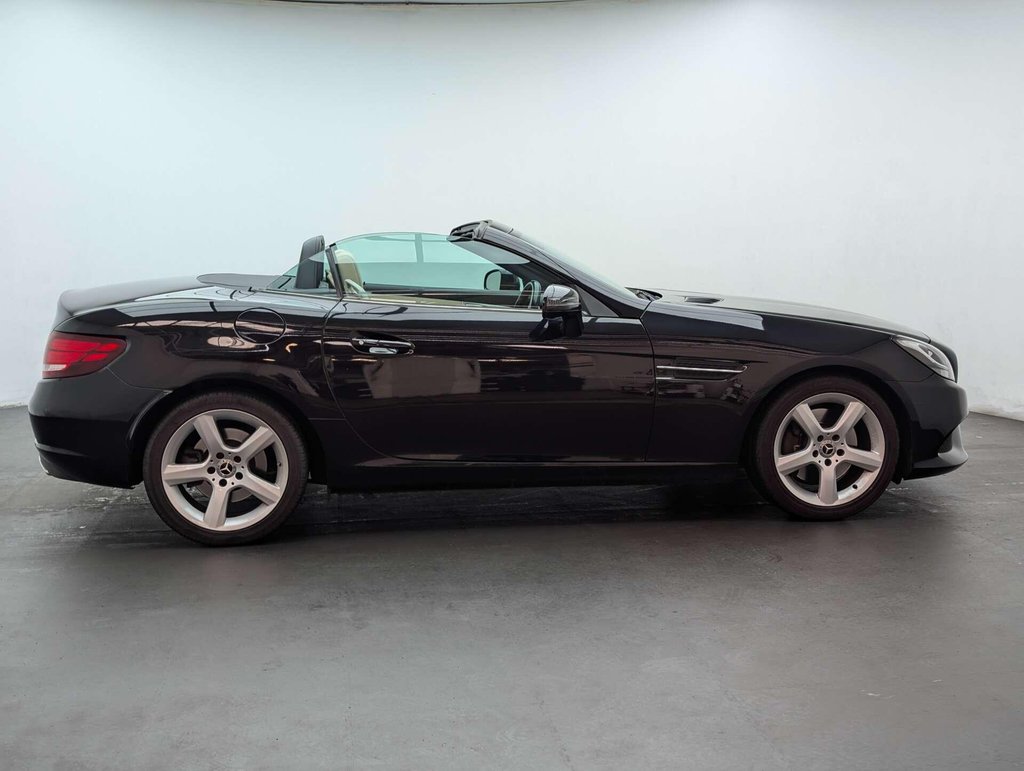 Used 2017 17 MERCEDES-BENZ SLC 2.1 SLC 250 D Sport Auto 2dr CLICK & COLLECT/ HOME DELIVERY