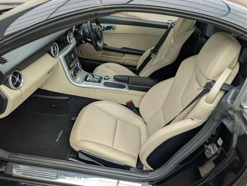 Used 2017 17 MERCEDES-BENZ SLC 2.1 SLC 250 D Sport Auto 2dr CLICK & COLLECT/ HOME DELIVERY