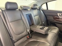 USED 2010 60 JAGUAR XF 3.0 V6 Luxury Saloon 4dr Petrol Auto Euro 4 (238 ps) BLACK LEATHER, SATELLITE NAVIGATION, CLIMATE CONTROL, FRONT & REAR PARKING SENSORS, WOOD TRIM, PARKING CAMERA, PADDLE SHIFT, MULTI FUNCTION STEERING WHEEL, CRUISE CONTROL, ALLOY WHEELS, DAB