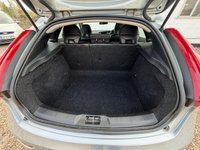 USED 2015 65 VOLVO V40 2.0 D4 SE Lux Nav Hatchback 5dr Diesel Auto Euro 6 (s/s) (190 ps) www.suffolkcarcentre.co.uk - Located at Lowestoft
