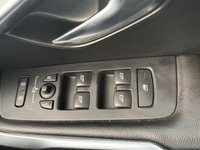 USED 2015 65 VOLVO V40 2.0 D4 SE Lux Nav Hatchback 5dr Diesel Auto Euro 6 (s/s) (190 ps) www.suffolkcarcentre.co.uk - Located at Lowestoft
