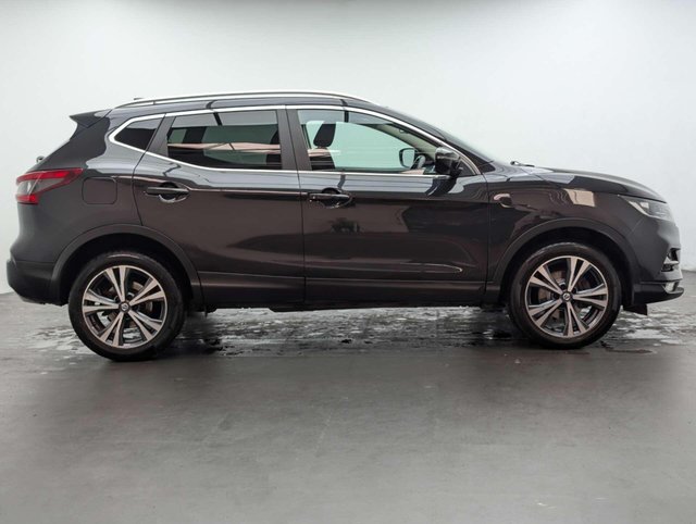 USED 2018 68 NISSAN QASHQAI 1.2 Qashqai N-Connecta DiG-T 5dr CLICK & COLLECT/ HOME DELIVERY