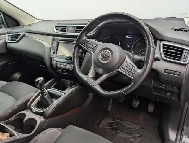 USED 2018 68 NISSAN QASHQAI 1.2 Qashqai N-Connecta DiG-T 5dr CLICK & COLLECT/ HOME DELIVERY