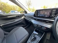 USED 2023 23 HYUNDAI I20 1.0 T-GDi MHEV SE Connect Hatchback 5dr Petrol Hybrid DCT Euro 6 (s/s) (100 ps) BY APPOINTMENT ONLY - Alloy Wheels, Air Con, Apple Car Play & Android Auto, Rear Parking Camera, Cruise Control, MHEV, DAB Radio, Hill Start Assist.
