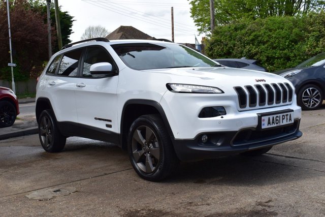 View our JEEP CHEROKEE