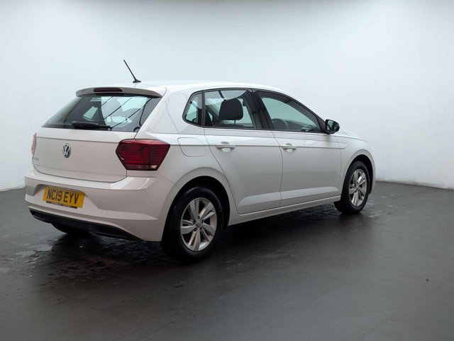 USED 2019 19 VOLKSWAGEN POLO 1.0 Polo SE Evo 5dr CLICK & COLLECT/ HOME DELIVERY