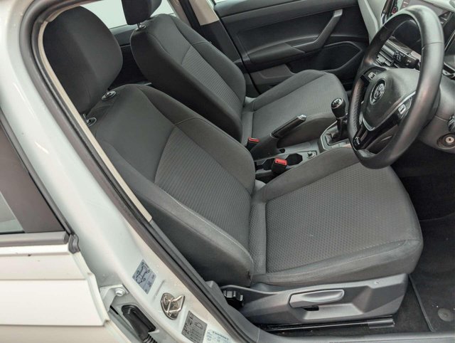 USED 2019 19 VOLKSWAGEN POLO 1.0 Polo SE Evo 5dr CLICK & COLLECT/ HOME DELIVERY