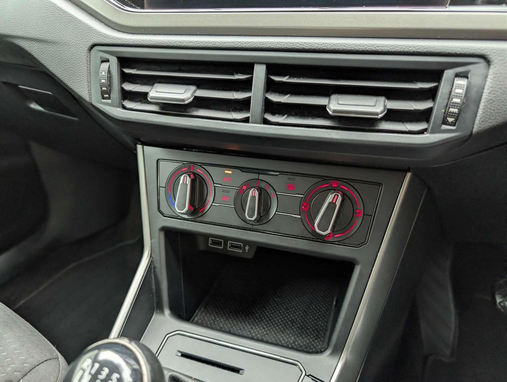 Used 2019 19 VOLKSWAGEN POLO 1.0 Polo SE Evo 5dr CLICK & COLLECT/ HOME DELIVERY