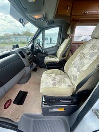 USED 2010 10 MERCEDES-BENZ AUTO-SLEEPER NORTHANTS AUTO-SLEEPER NORTHANTS 2 BERTH MOTORHOME AUTOMATIC 