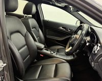 USED 2017 17 MERCEDES-BENZ GLA 2.1 GLA200d Sport (Premium Plus) SUV 5dr Diesel 7G-DCT Euro 6 (s/s) (136 ps) 