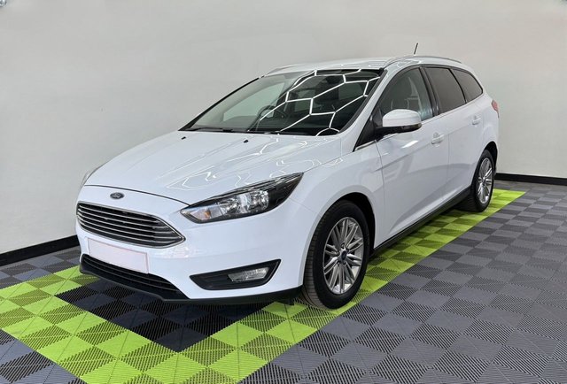 View our FORD FOCUS