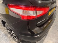 USED 2017 17 NISSAN QASHQAI 1.6 dCi Tekna SUV 5dr Diesel Manual 4WD Euro 6 (s/s) (130 ps) Great Service History-2 Keys-Sat Nav-360 Cameras