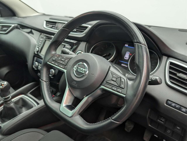 USED 2020 69 NISSAN QASHQAI 1.3 Qashqai N-Connecta DiG-T 5dr CLICK & COLLECT/ HOME DELIVERY