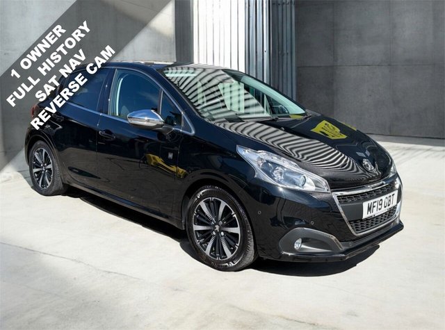 View our PEUGEOT 208