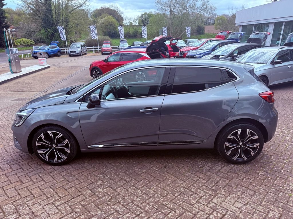 USED 2023 23 RENAULT CLIO 1.0 TCe Techno Hatchback 5dr Petrol Manual Euro 6 (s/s) (90 ps) 