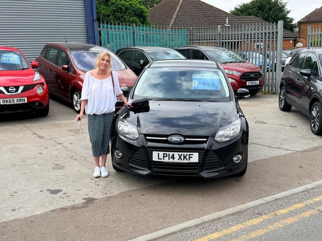 View our FORD FOCUS