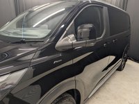 USED 2025 25 FORD TOURNEO CUSTOM 2.5 340 Duratec 11.8kWh Active Minibus Double Cab 5dr Petrol Plug-in Hybrid Auto L1 Euro 6 (232 ps) 