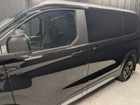 USED 2025 25 FORD TOURNEO CUSTOM 2.5 340 Duratec 11.8kWh Active Minibus Double Cab 5dr Petrol Plug-in Hybrid Auto L1 Euro 6 (232 ps) 