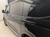 USED 2025 25 FORD TOURNEO CUSTOM 2.5 340 Duratec 11.8kWh Active Minibus Double Cab 5dr Petrol Plug-in Hybrid Auto L1 Euro 6 (232 ps) 