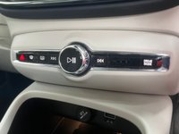 USED 2018 68 VOLVO XC40 2.0 D4 Inscription Pro SUV 5dr Diesel Auto AWD Euro 6 (s/s) (190 ps) WE GUARANTEE TO BEAT ANY 'WE BUY ANY CAR' VALUATION ON YOUR PART EXCHANGE