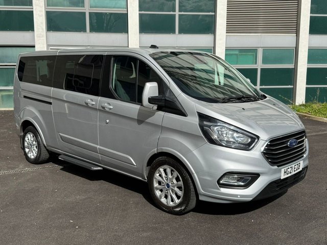 View our FORD TOURNEO CUSTOM