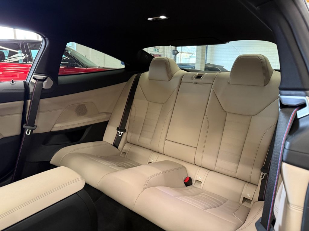 USED 2022 22 BMW 4 SERIES 3.0 M440i MHT Coupe 2dr Petrol Hybrid Auto xDrive Euro 6 (s/s) (374 ps) 