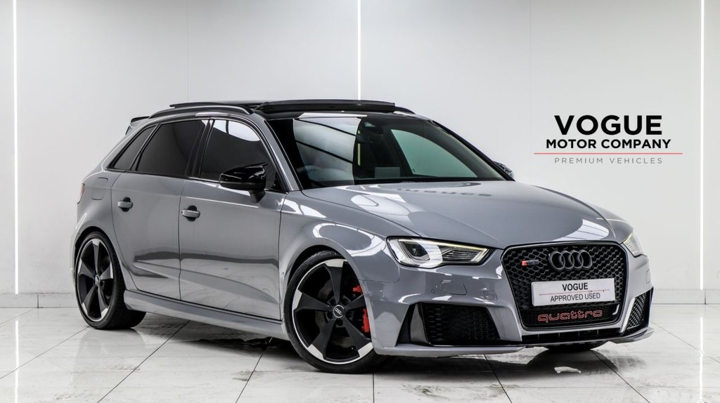View our AUDI RS3