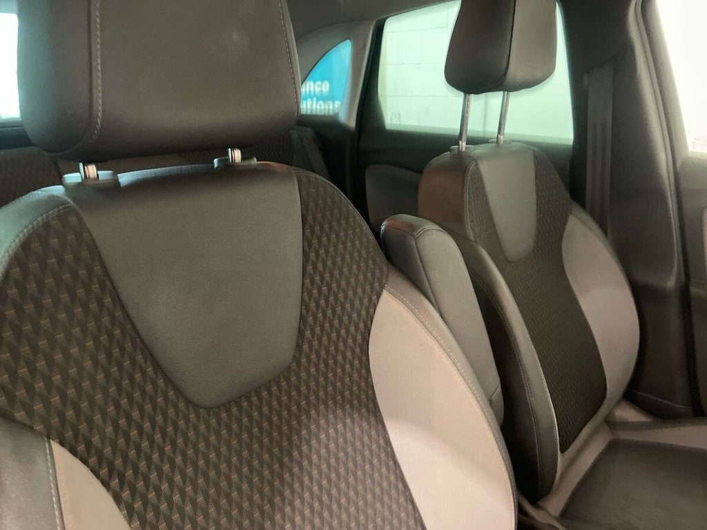 USED 2019 19 VAUXHALL CROSSLAND X 1.2 Elite Nav SUV 5dr Petrol Manual Euro 6 (83 ps) Sat Nav