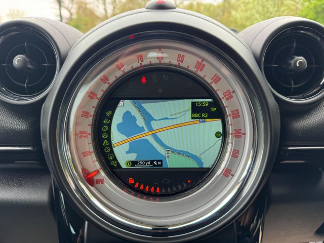 View our MINI COUNTRYMAN