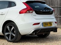 USED 2017 66 VOLVO V40 2.0 V40 R-Design T2 5dr Long MOT Cruise Control