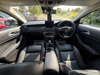 USED 2017 67 MERCEDES-BENZ GLA 2.1 GLA200d SE (Executive) SUV 5dr Diesel Manual Euro 6 (s/s) (136 ps) 