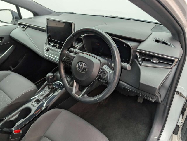 USED 2022 72 TOYOTA COROLLA 1.8 Corolla Icon Tech HEV CVT 5dr CLICK & COLLECT/ HOME DELIVERY