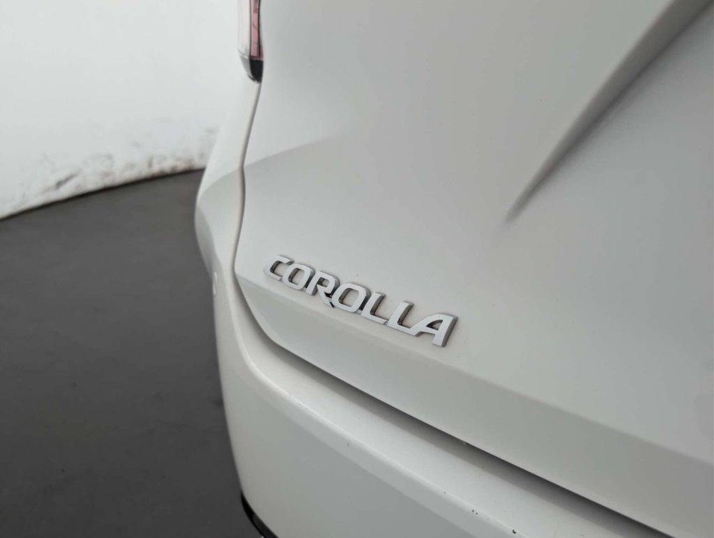 Used 2022 72 TOYOTA COROLLA 1.8 Corolla Icon Tech HEV CVT 5dr CLICK & COLLECT/ HOME DELIVERY